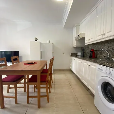 Apartment One Bedroom With Balcony In Los Cristianos *