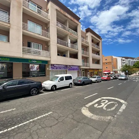 One Bedroom With Balcony In Los Cristianos *